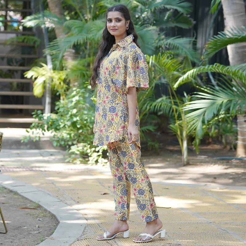 off-white-grey-floral-foil-printed-chanderi-silk-co-ord-set