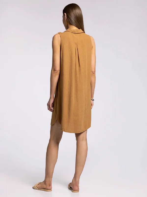 Reef Point Dress in Golden Brown