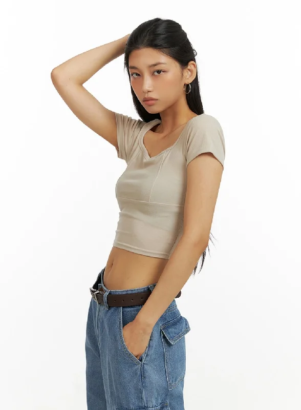 back-cut-out-crop-short-sleeve-iu412