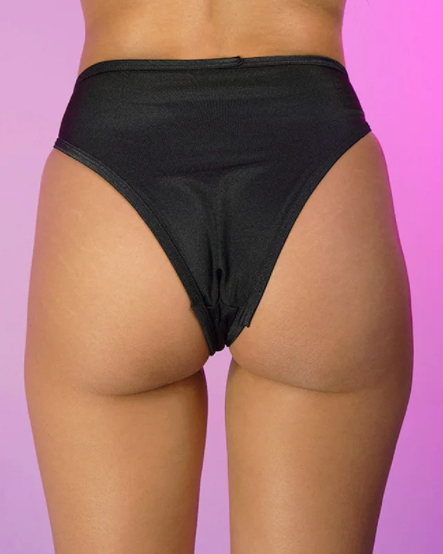 black-kinetic-keyhole-bottoms