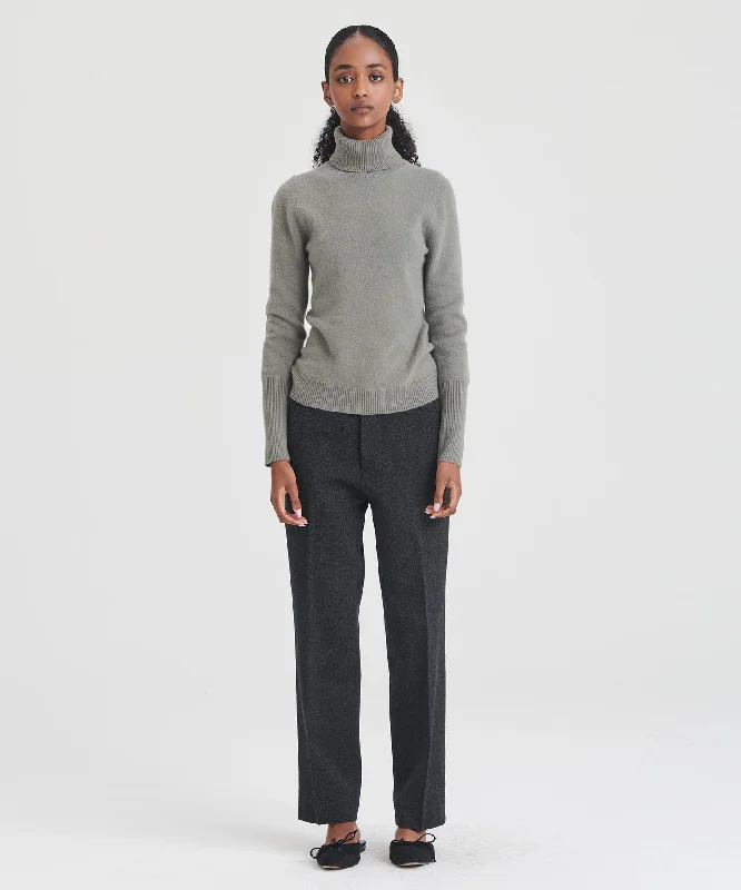 cashmere-classic-turtleneck