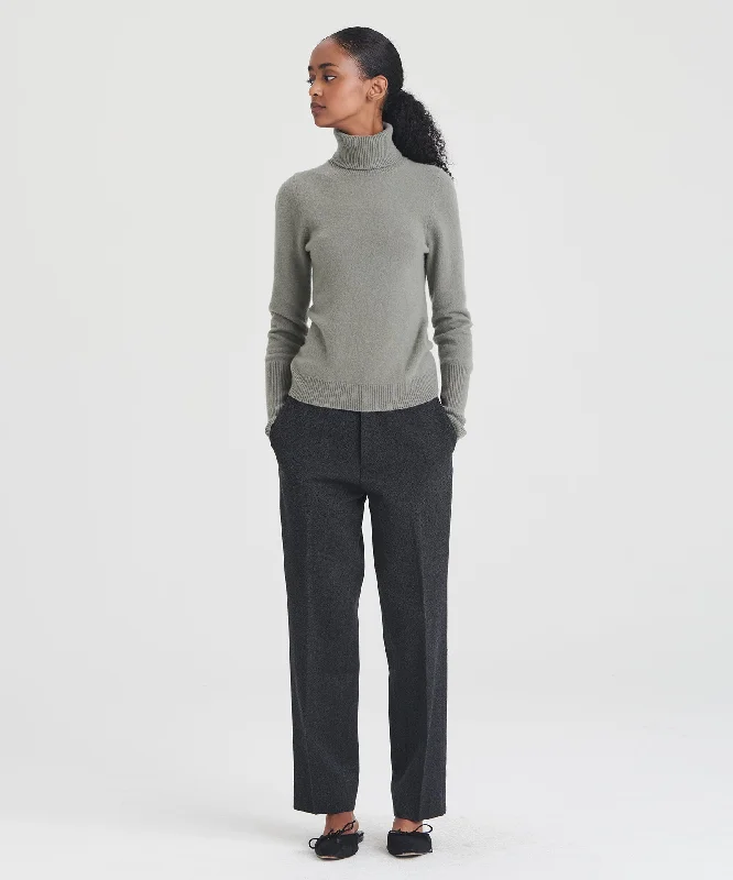 cashmere-classic-turtleneck