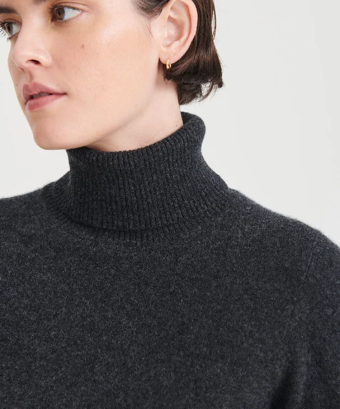 cashmere-classic-turtleneck