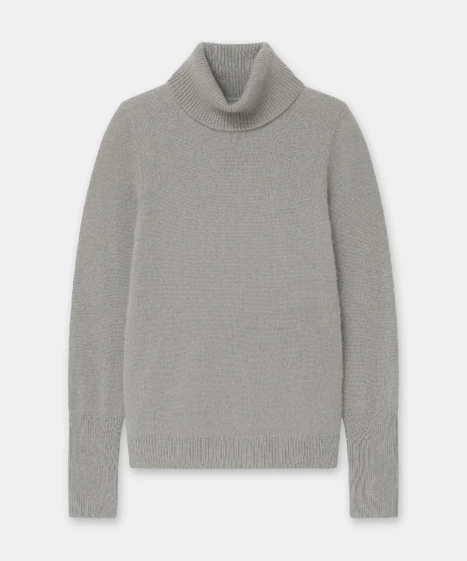 cashmere-classic-turtleneck