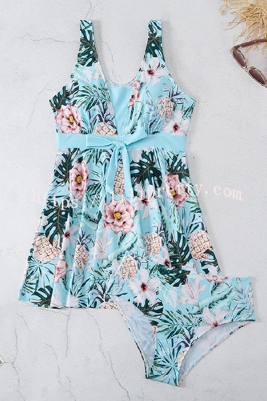 cheerful-floral-print-lace-up-swimsuit-set