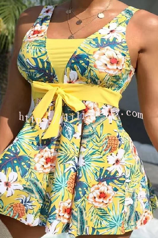 cheerful-floral-print-lace-up-swimsuit-set