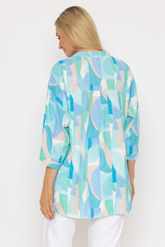 dipped-hem-top-in-blue-print