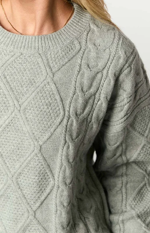 hardy-grey-cable-knit-sweater