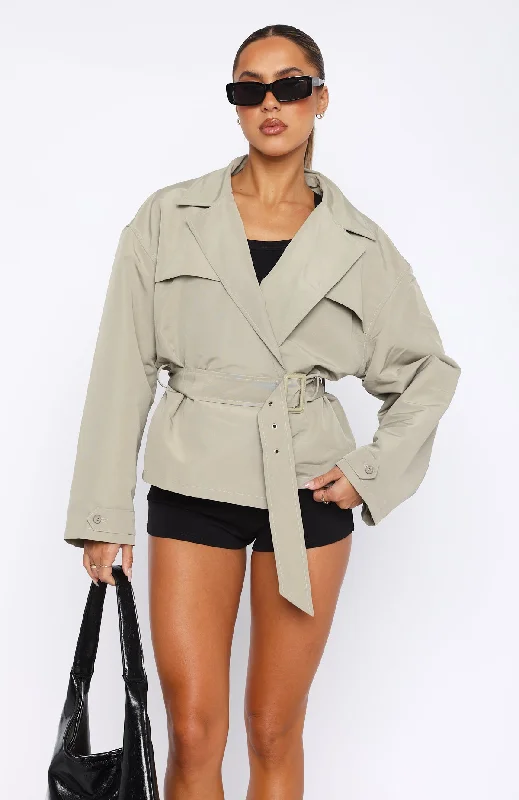 indecisive-cropped-trench-khaki