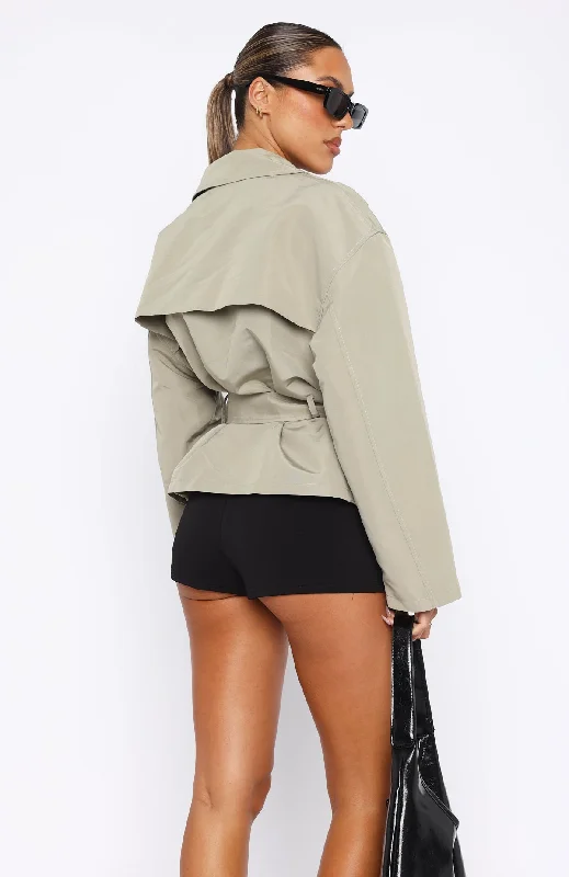 indecisive-cropped-trench-khaki