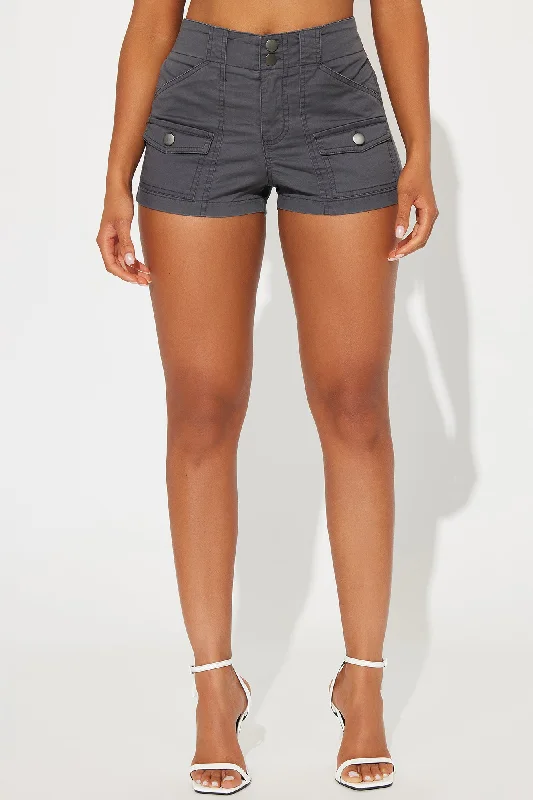 keepin-it-low-key-cargo-short-charcoal