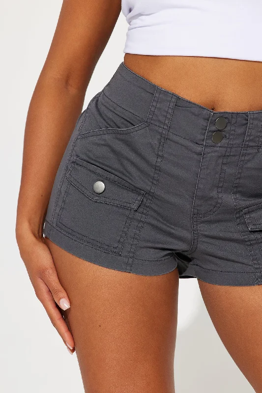 keepin-it-low-key-cargo-short-charcoal