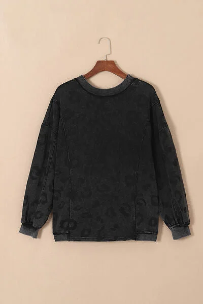 leopard-round-neck-dropped-shoulder-sweatshirt