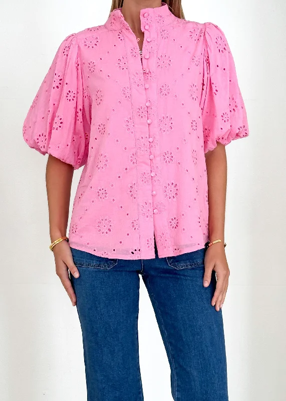 loanne-shirt-pink-anglaise