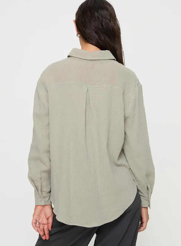 mahalia-shirt-light-grey