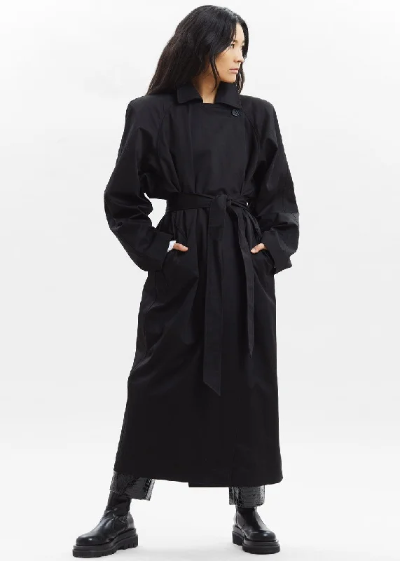 marisol-box-shoulder-trench-black