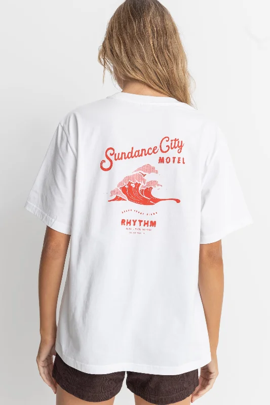 motel-oversized-t-shirt-vintage-white-jul24