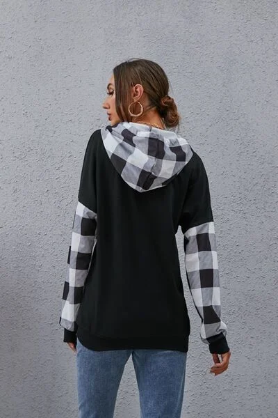 plaid-drawstring-dropped-shoulder-hoodie