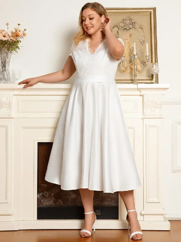 plus-size-romantic-v-neck-lace-bodice-a-line-cocktail-dress-ec40400