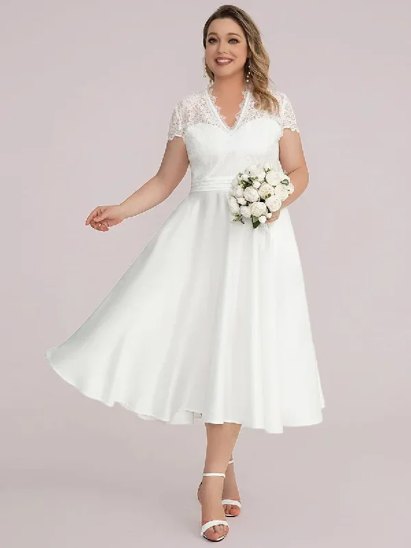 plus-size-romantic-v-neck-lace-bodice-a-line-cocktail-dress-ec40400