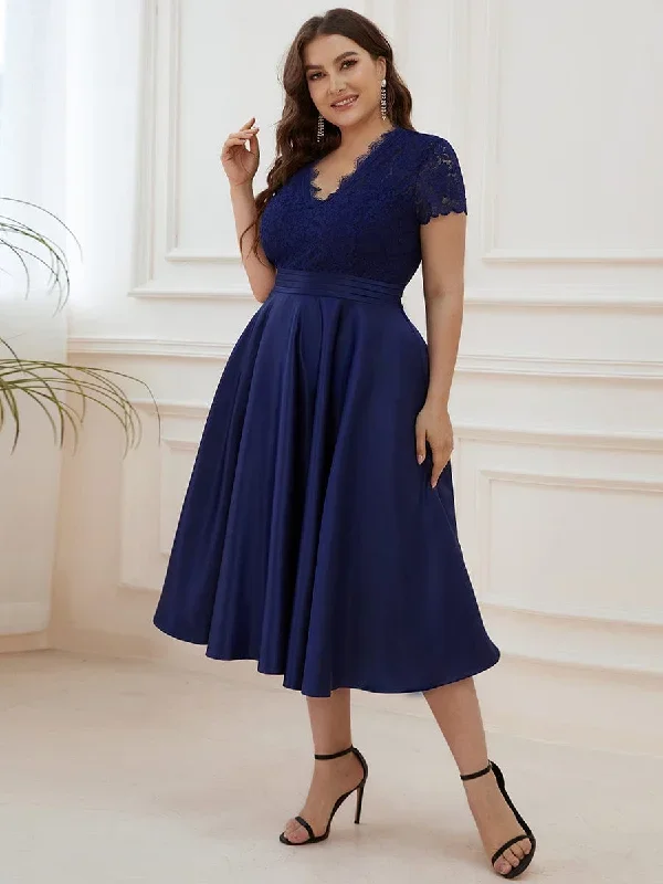 plus-size-romantic-v-neck-lace-bodice-a-line-cocktail-dress-ec40400