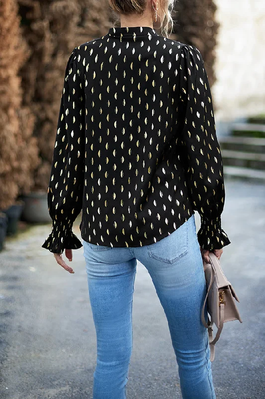 printed-v-neck-pullover-long-sleeved-shirt