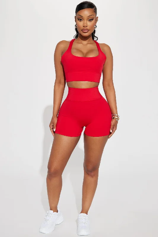 Progress Elevate Hot Short - Red