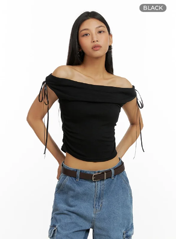 ribbon-chic-off-shoulder-crop-top-iu412