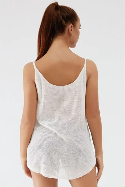 scoop-neck-spaghetti-strap-knit-cami