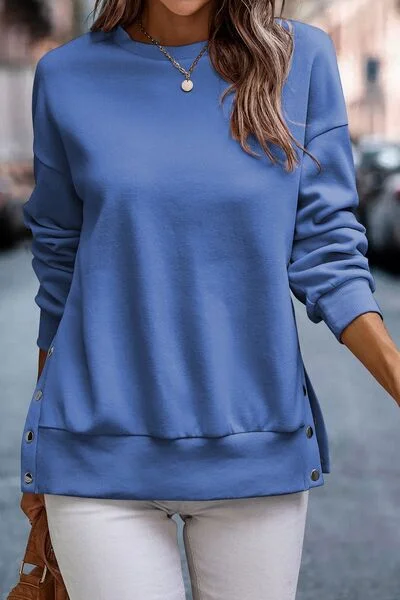 snap-detail-round-neck-dropped-shoulder-sweatshirt