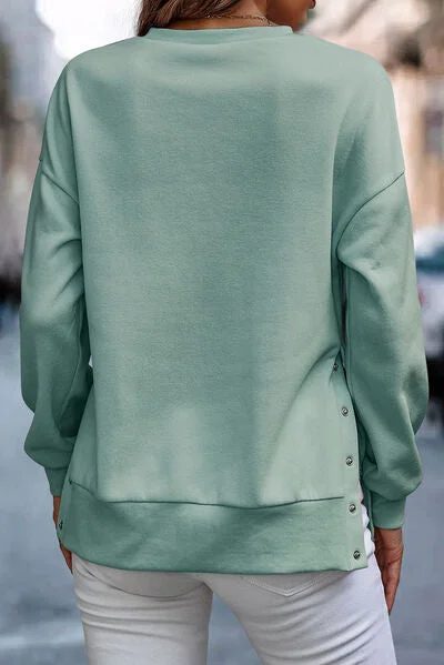 snap-detail-round-neck-dropped-shoulder-sweatshirt