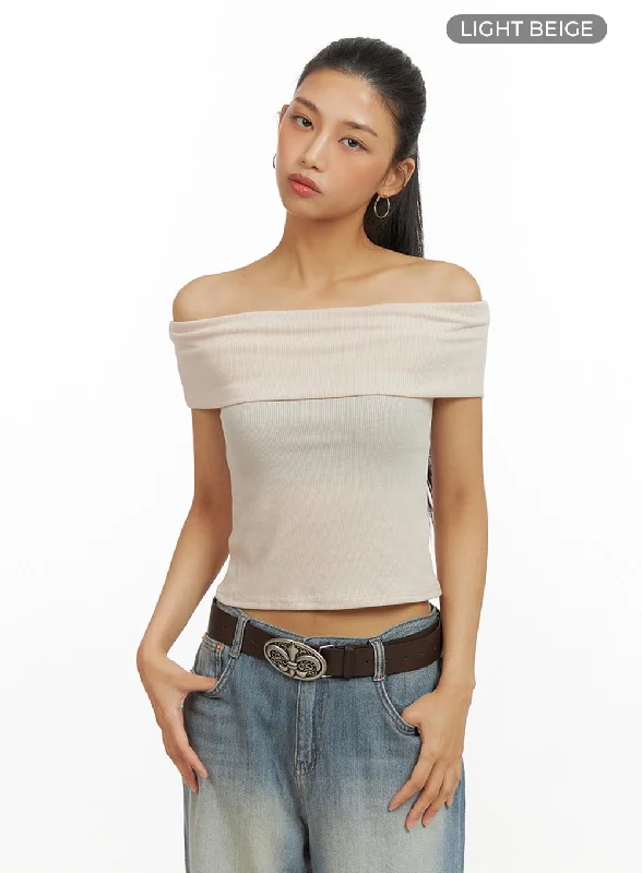 solid-off-shoulder-crop-top-iu412