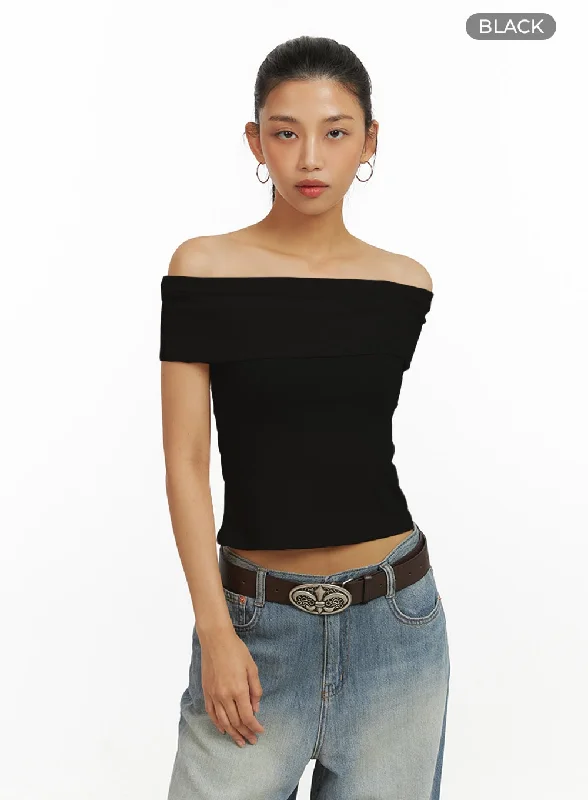 solid-off-shoulder-crop-top-iu412