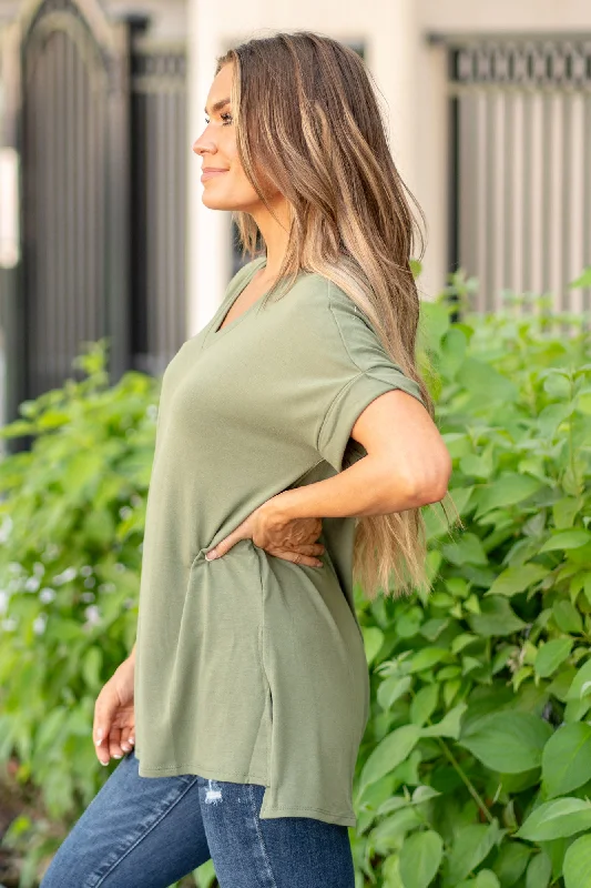 super-soft-tee-high-low-hem-v-neck-top-lt-olive