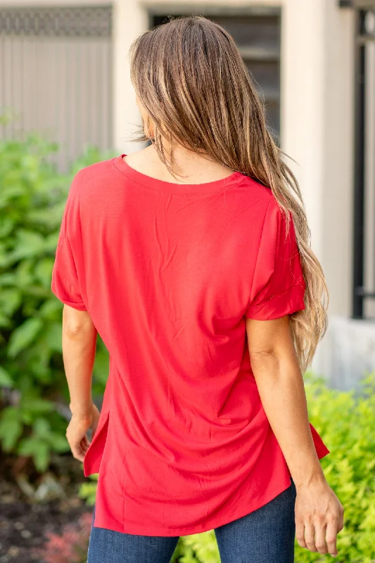 super-soft-tee-high-low-hem-v-neck-top-ruby