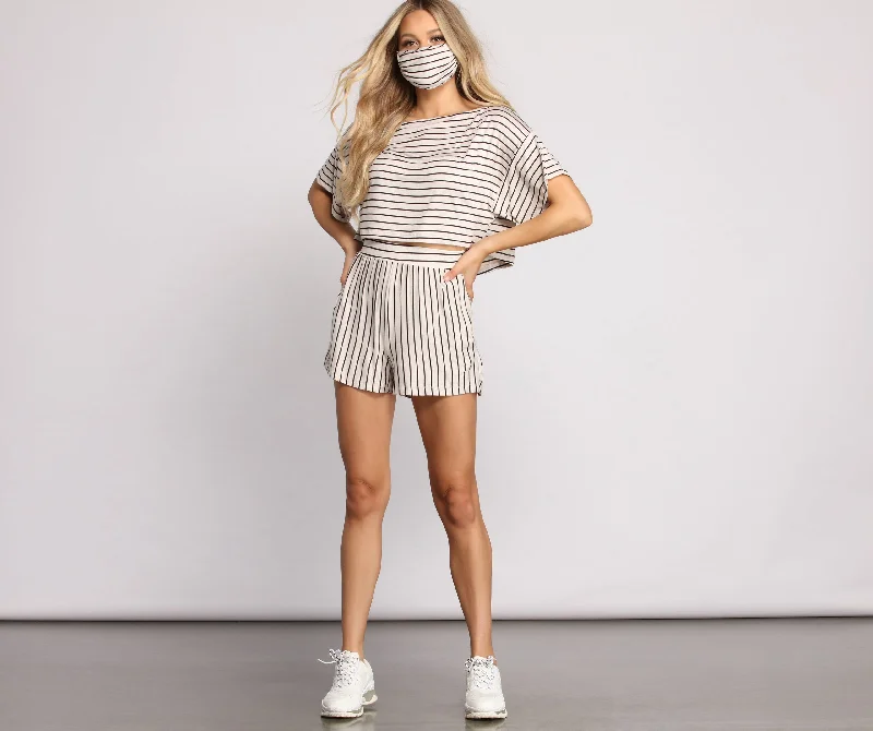 sweet-stripes-high-waist-shorts-065030142200