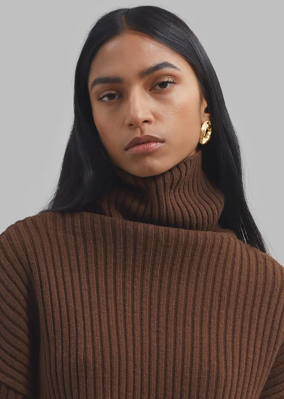 thelma-ribbed-sweater-brown