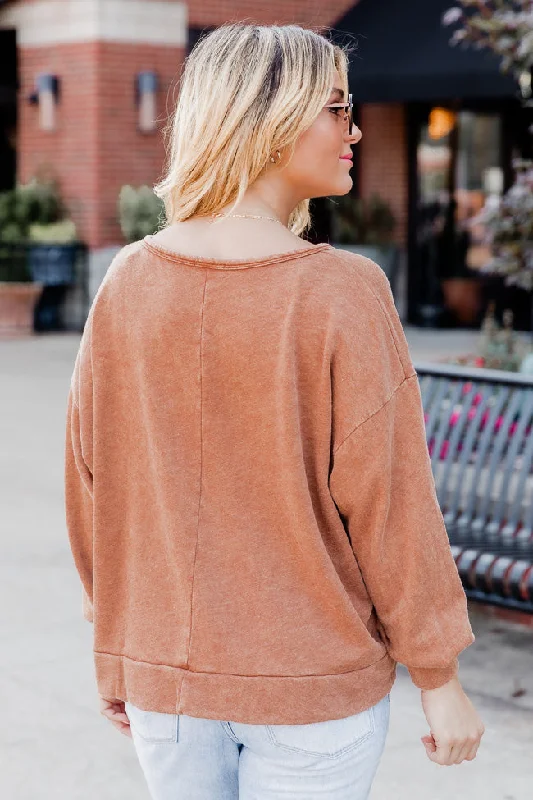 top-knot-mama-camel-pullover-krista-x-pink-lily