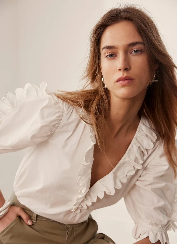 white-cotton-scallop-blouse