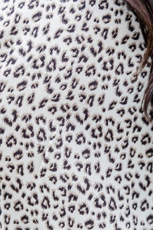 win-my-heart-leopard-print-bell-sleeve-bodysuit